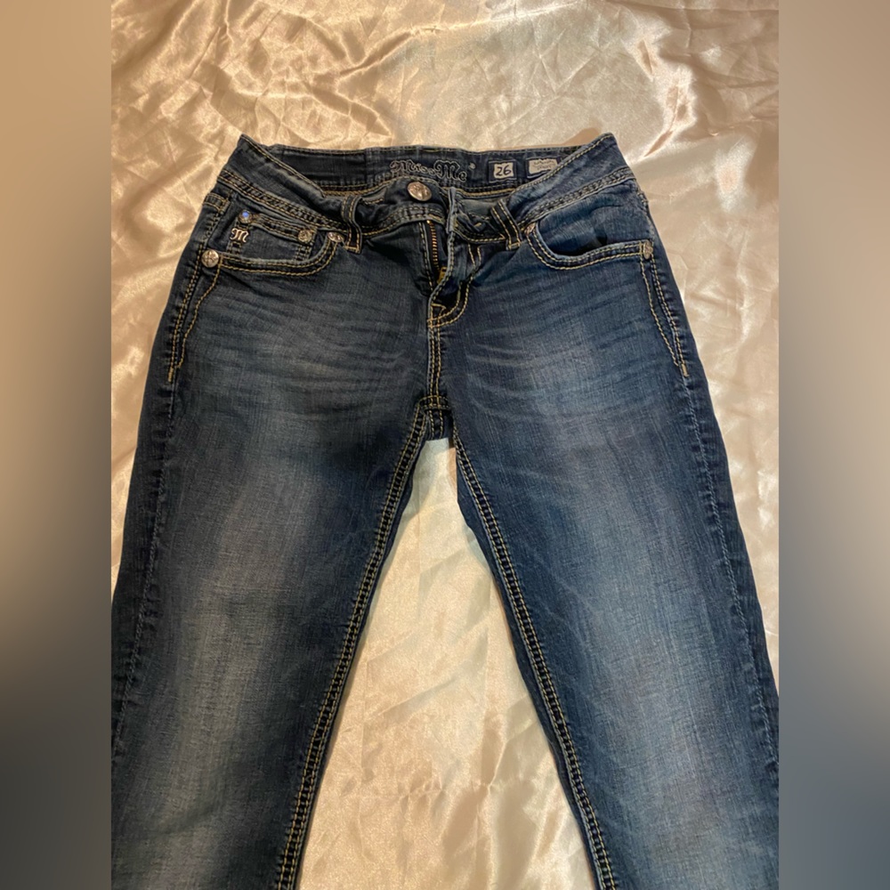 Miss Me capris size 26